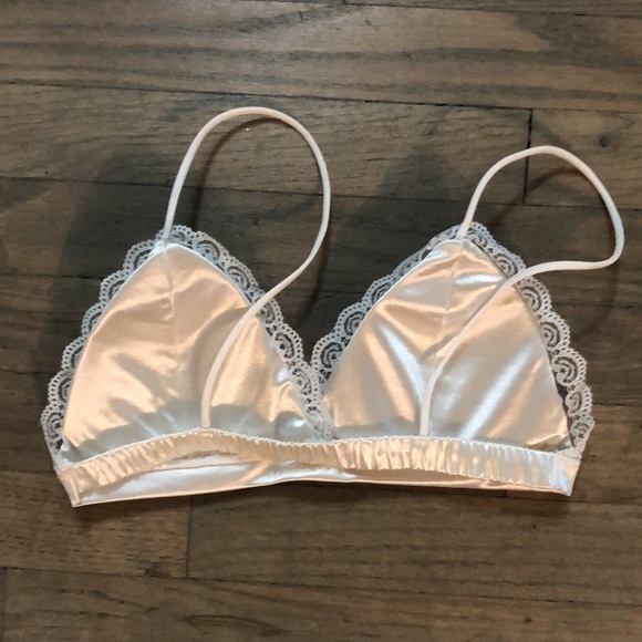 Pearl Brallete - Picture 2 of 2